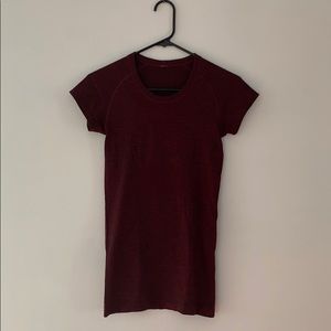 Lululemon swiftly tech short sleeve